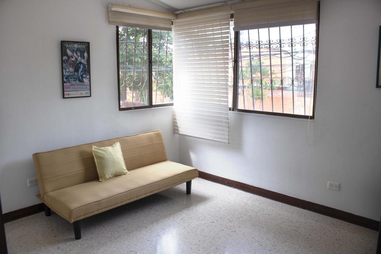 Apartamentos Limonar Cali Exterior photo